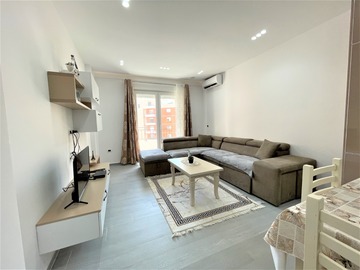 Alloggio: Modern and spacious apartment in the center